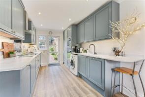 7, The Poplars, Arundel BN18 0EQ
