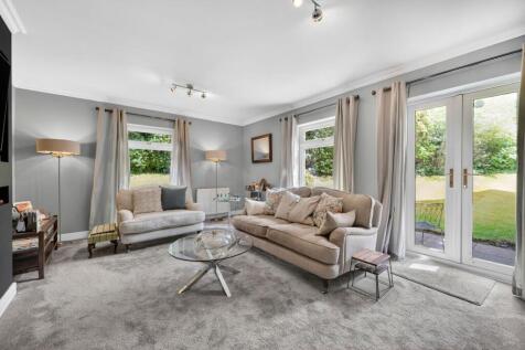 Hurst Lea Court, Alderley Edge, SK9