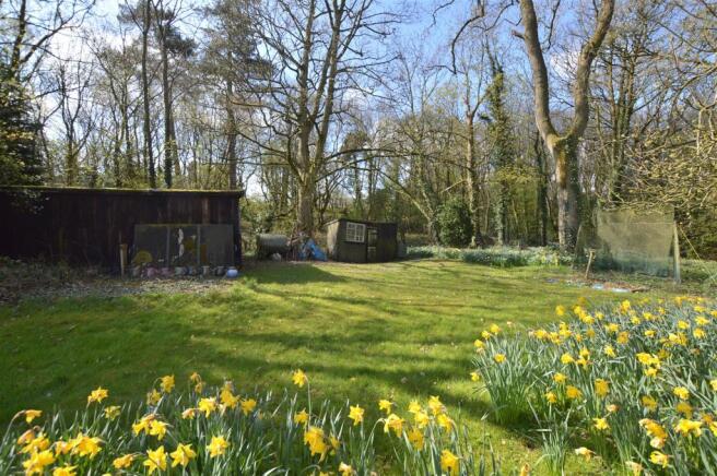 Old Timber Store/Railway Carriage