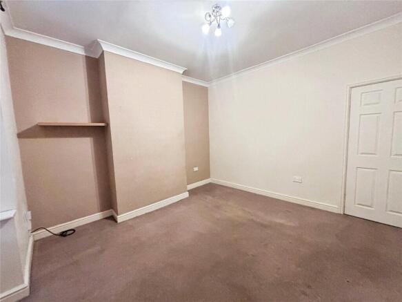 2 bed Terraced for sale Image 8