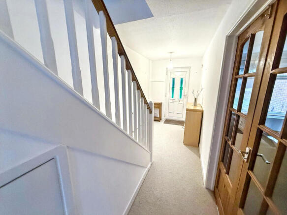 3 bed Terraced for sale Image 4