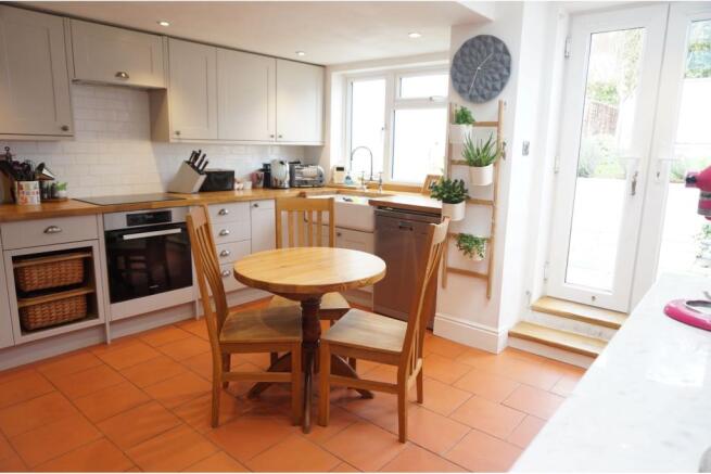 Kitchen/Breakfast