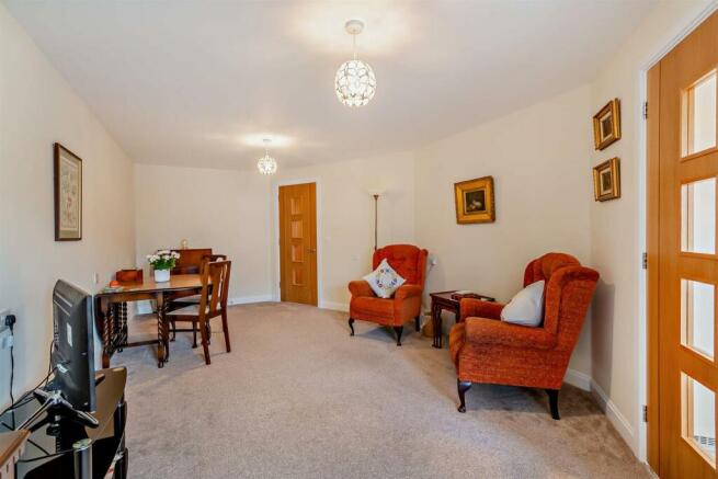 1 bed Apartment for sale Image 9