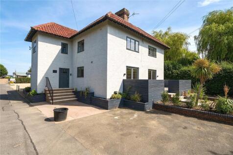 Dunsforth Court, Lower Dunsforth, YO26