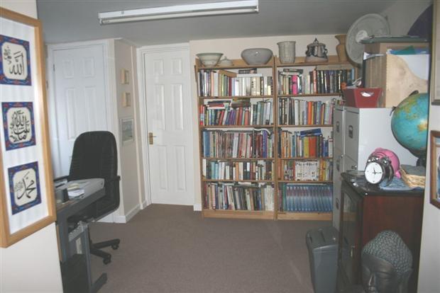 Photo 19