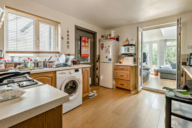 Westfield Close, Backwell, BS48 photo 4