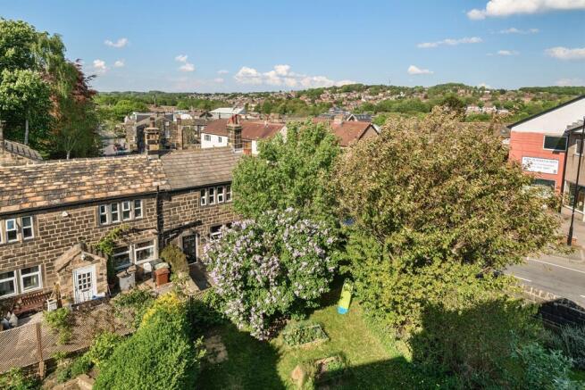 5 bed Semi-Detached to rent Image 10
