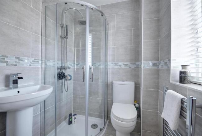 En-suite shower room