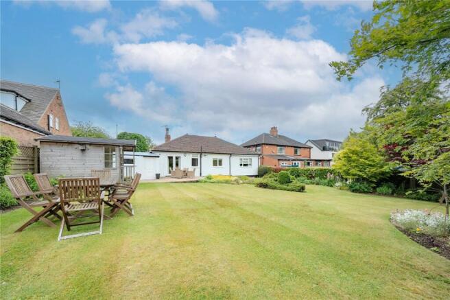 2 bed Bungalow for sale Image 8