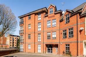 Flat 6, Tanfields, Vachel Road, Reading RG1 1NX