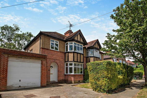 Chandos Road, Pinner, HA5