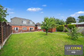 8, Thorneycroft Lane, Wolverhampton WV10 0NF