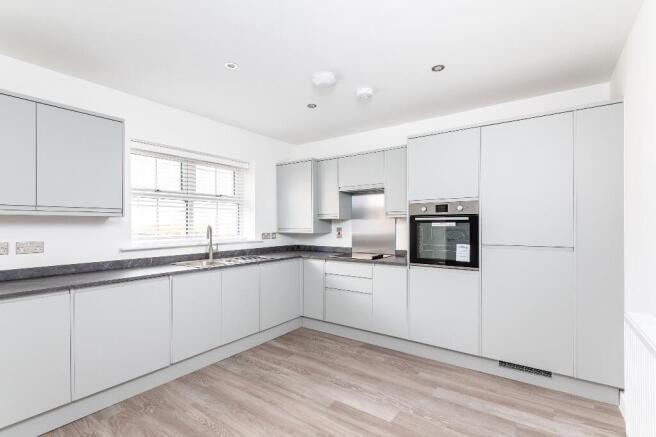 3 bed Semi-Detached for sale Image 4