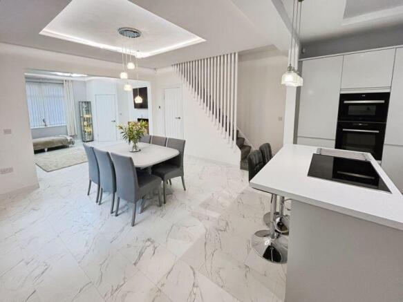 Kitchen dining area