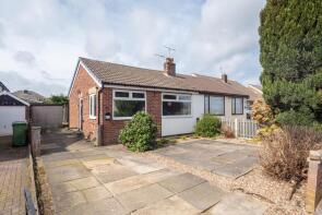 23, Tyersal Close, Tyersal, Bradford BD4 8HE