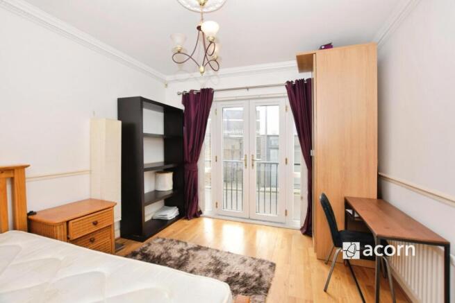 Bedroom 2 (2)