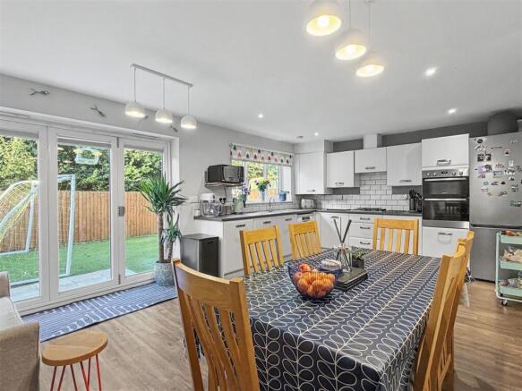 Kitchen/Diner/Family Room