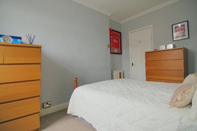 3 bed Terraced for sale Image 12