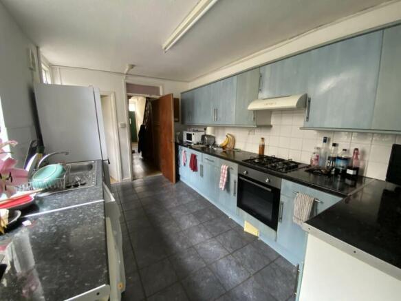 Kitchen Reverse