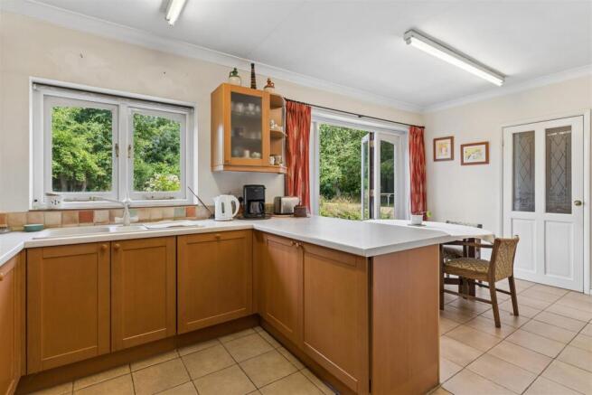 Kitchen/Breakfast Room