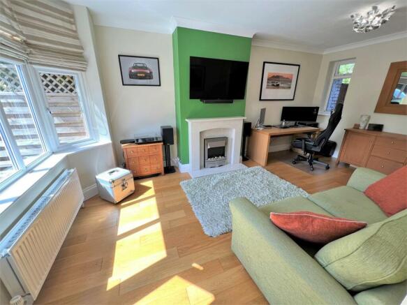 sitting room and office.jpg