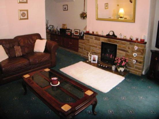 Rear Lounge Pic1