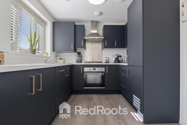 4 bed Link Detached House for sale Image 5
