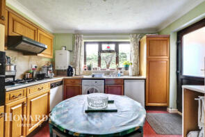 7, Seavert Close, Lowestoft NR33 8TX
