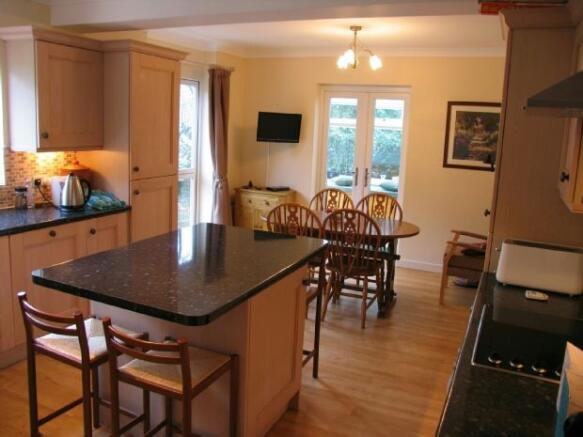 Kitchen/Dining Room