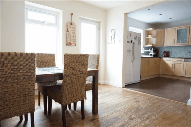 Kitchen / Diner
