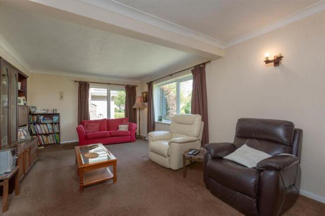 Woodland Close-21.jpg