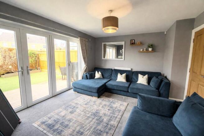 3 bed Terraced for sale Image 7