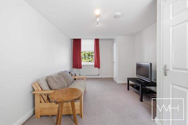 3 bed Coach House for sale Image 9
