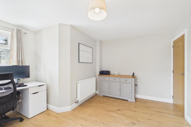 3 bed Detached for sale Image 11
