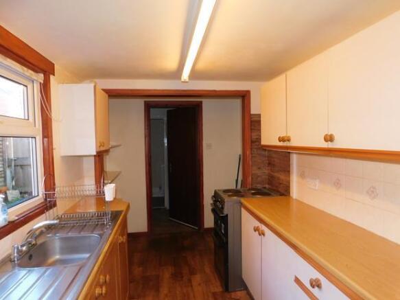 12 Victoria Road  Kitchen (2)