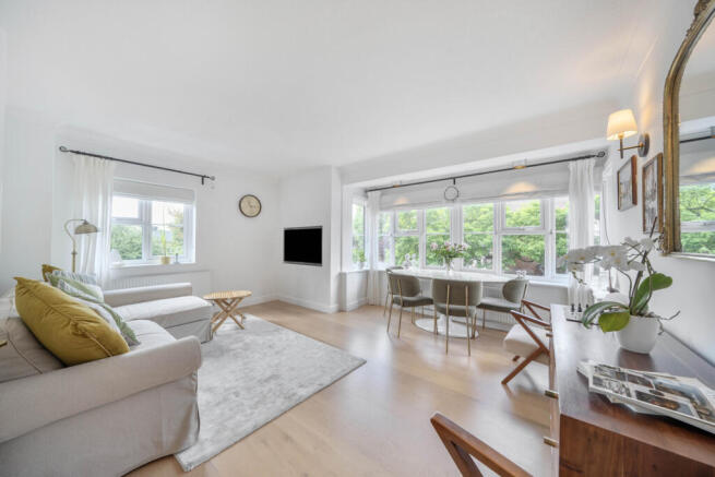 1301564-11-683d83...