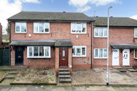 Summer Street, Slip End, LU1