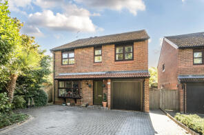 20, Millford, Woking GU21 3LH