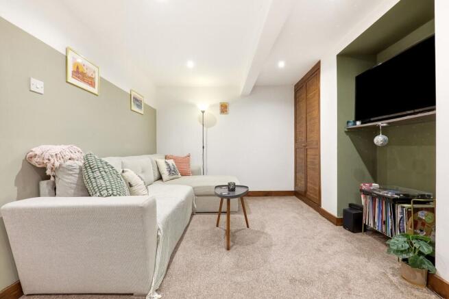 1 bed Terraced for sale Image 5