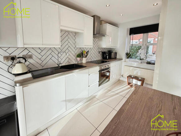 user_edited_photo-80826146_user-edited-46044604-57