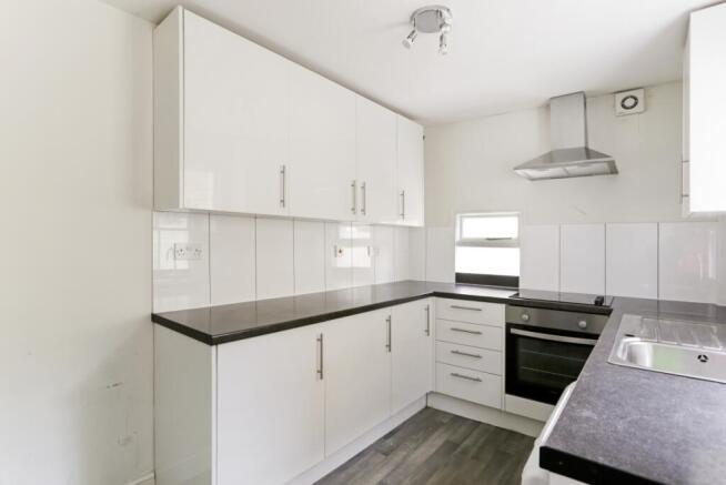 65 Tyneham Road f...