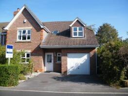 8, Lawnswood Close, Southampton SO45 4AX