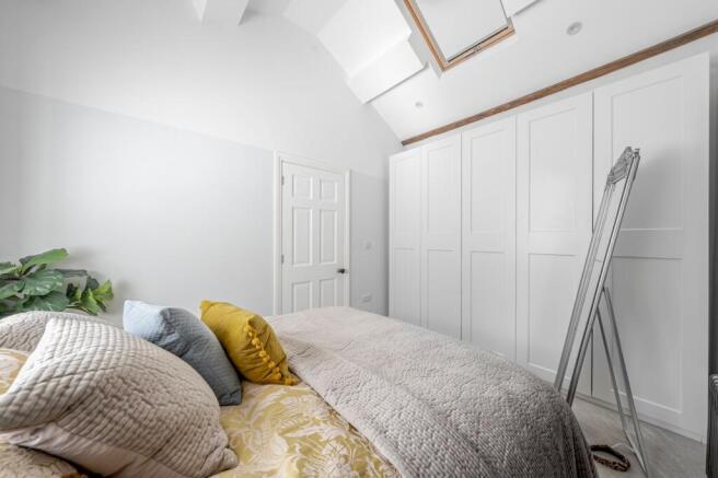 2 bed Detached for sale Image 7