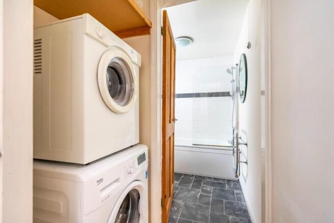 2 bed Terraced for sale Image 10