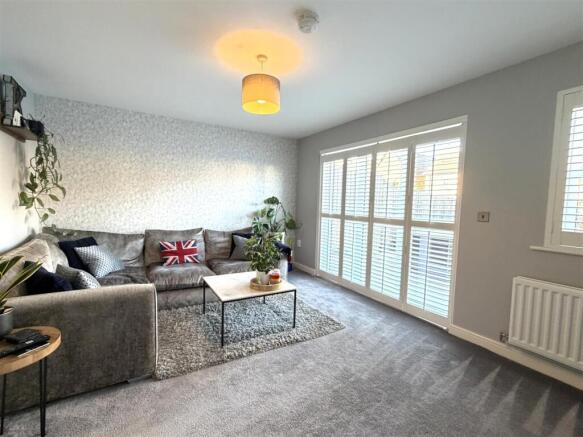 16 Stein Grove-27.jpg