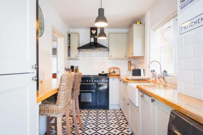 3 bed Semi-Detached for sale Image 12