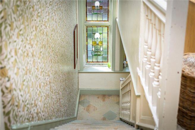 6 bed Semi-Detached for sale Image 12