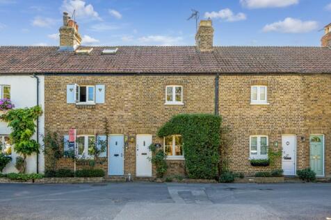 Elm Cottages, Holyport Street, Holyport, Maidenhead, SL6