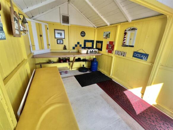 INTERNAL VIEW OF BEACH HUT