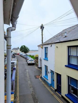 Estuary Glimpses